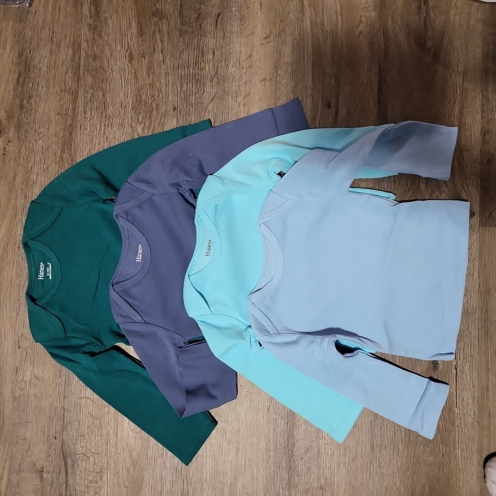 Hanes 12-18 Month long-sleeved shirt boys